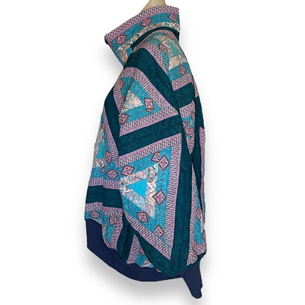 Vintage1980’s Quilted Triangular Patchwork Batwin… - image 5